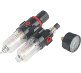 Фильтр влагомаслоотделитель PATRIOT FRL 180 с лубрикатором и манометром, 700 л/мин, давление 8 бар Фильтр влагомаслоотделитель PATRIOT FRL 180 с лубрикатором и манометром, 700 л/мин, давление 8 бар