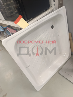 Поддон сталь белый 90*90*13 УЦЕНКА!!! сколы/